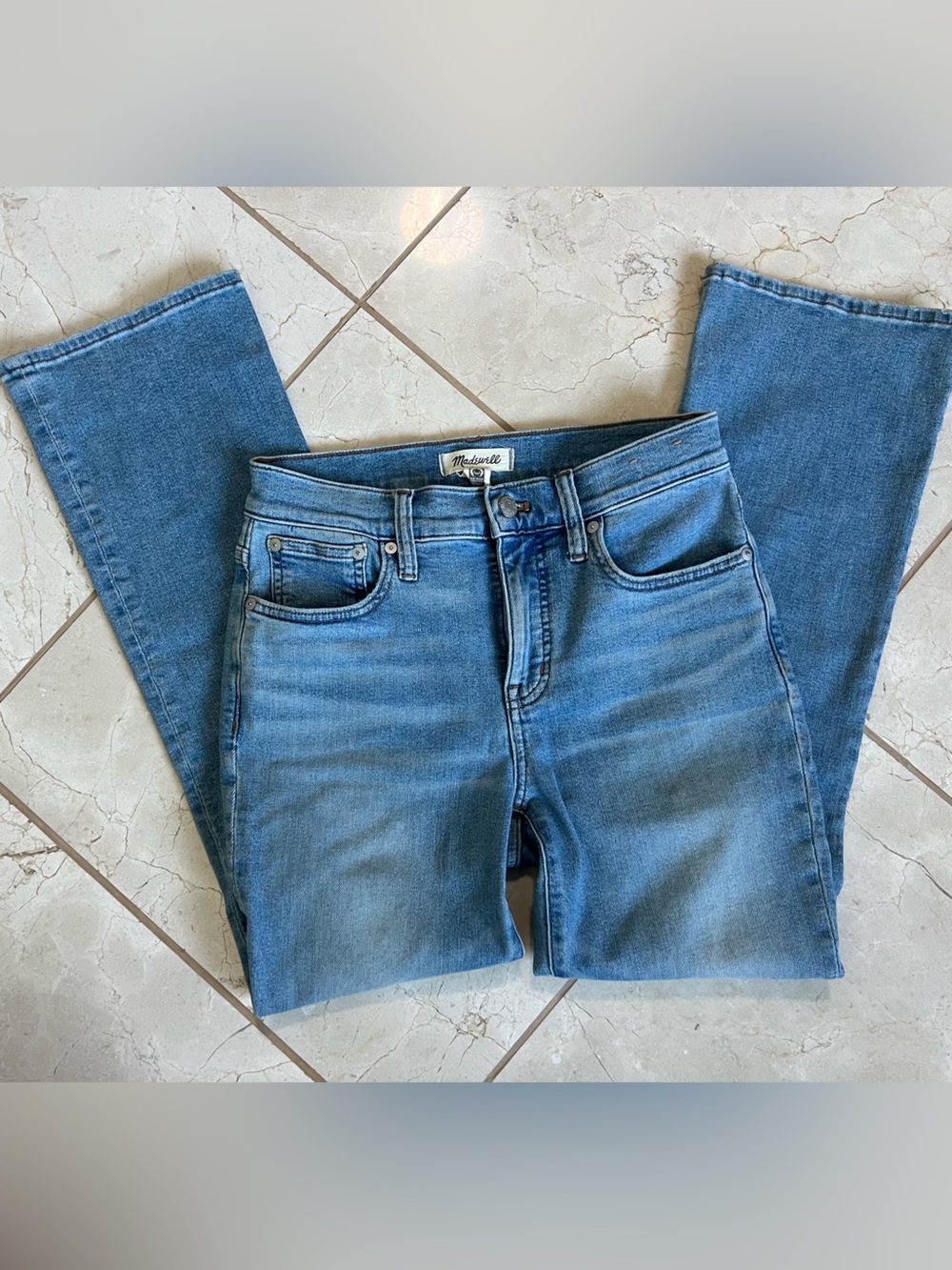 Madewell Mid Rise Kick Out Crop Jeans Womens Size 26 Medium Wash Blue Flared